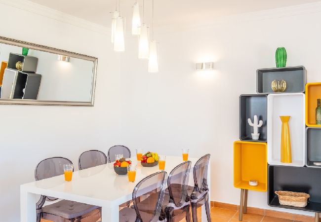 Casa geminada em Albufeira - Galé SunBeach Village - Jardins da Galé Casa geminada em Albufeira - Galé SunBeach Village - Jardins da Galé