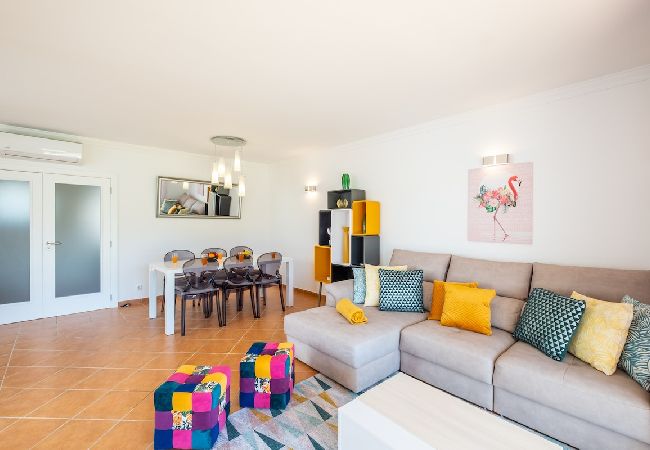 Casa geminada em Albufeira - Galé SunBeach Village - Jardins da Galé Casa geminada em Albufeira - Galé SunBeach Village - Jardins da Galé