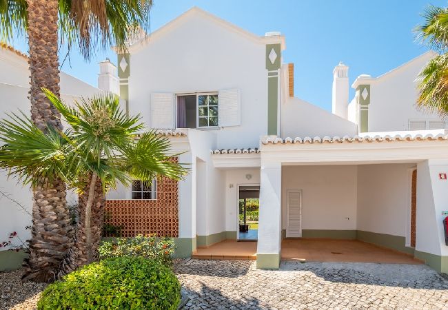 Casa geminada em Albufeira - Galé SunBeach Village - Jardins da Galé Casa geminada em Albufeira - Galé SunBeach Village - Jardins da Galé