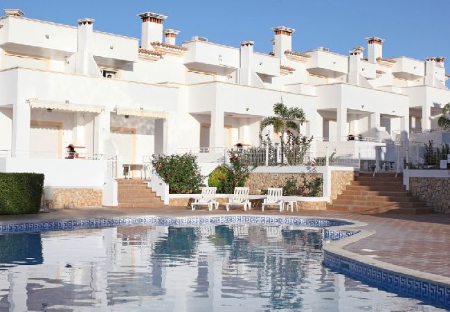 Casa geminada em Albufeira - Villa Adriana 