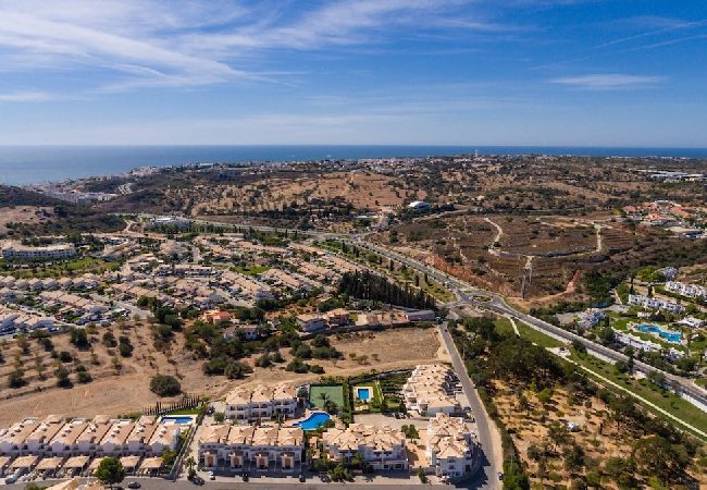 Casa geminada em Albufeira - Villa Adriana · Villa Adriana Casa geminada em Albufeira - Villa Adriana · Villa Adriana