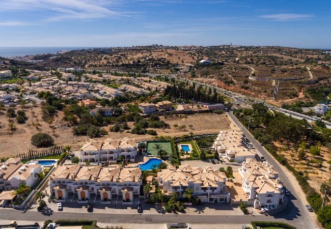 Casa geminada em Albufeira - Villa Adriana · Villa Adriana Casa geminada em Albufeira - Villa Adriana · Villa Adriana