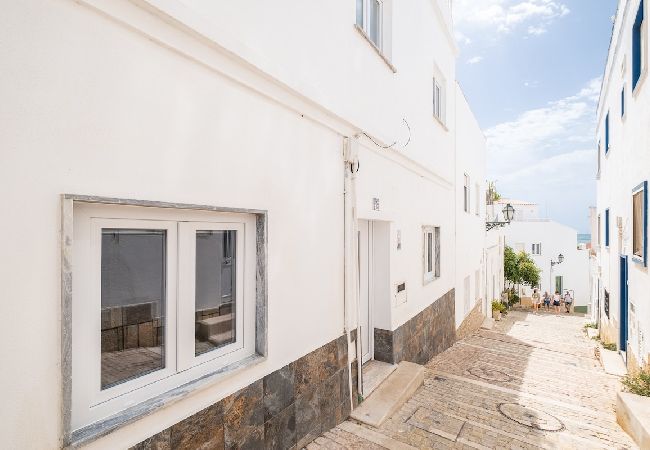 Apartamento em Albufeira - SERAFIM BEACH APARTMENT - Heart of the Old Town 