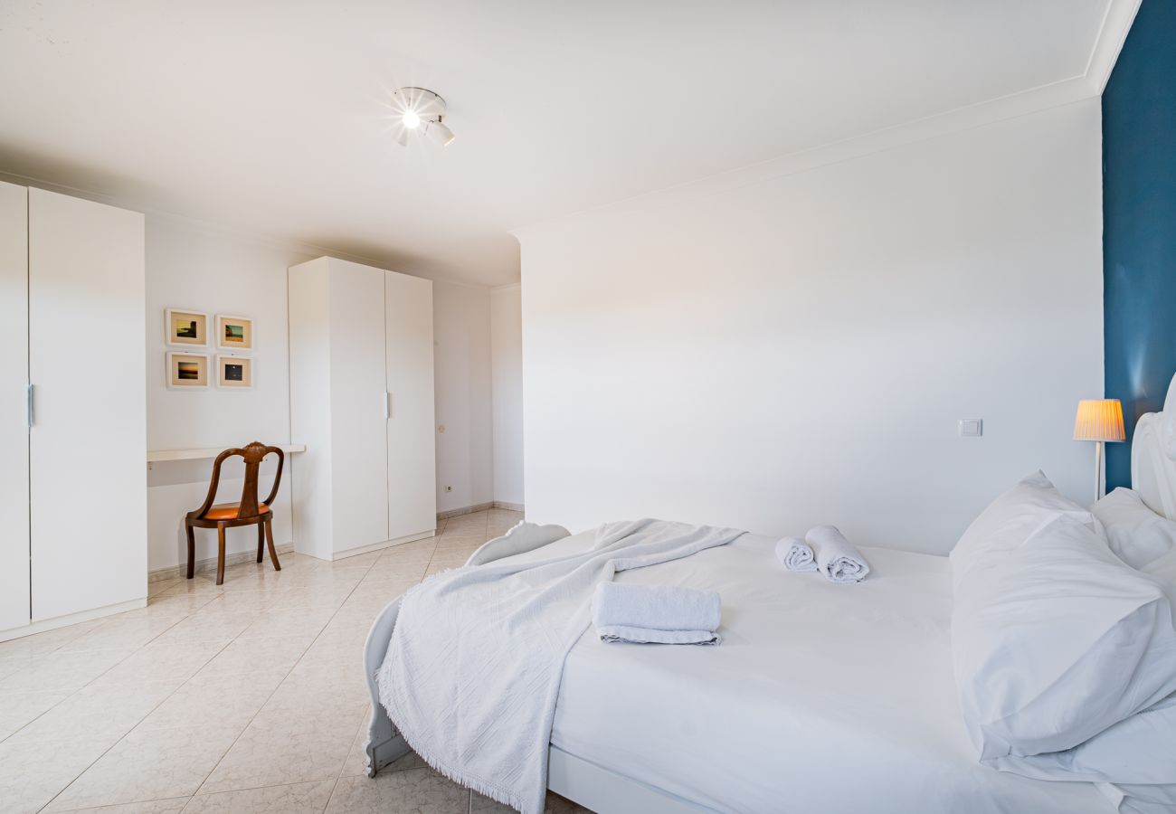 Casa em Guia - VILLA LINDA PALACE