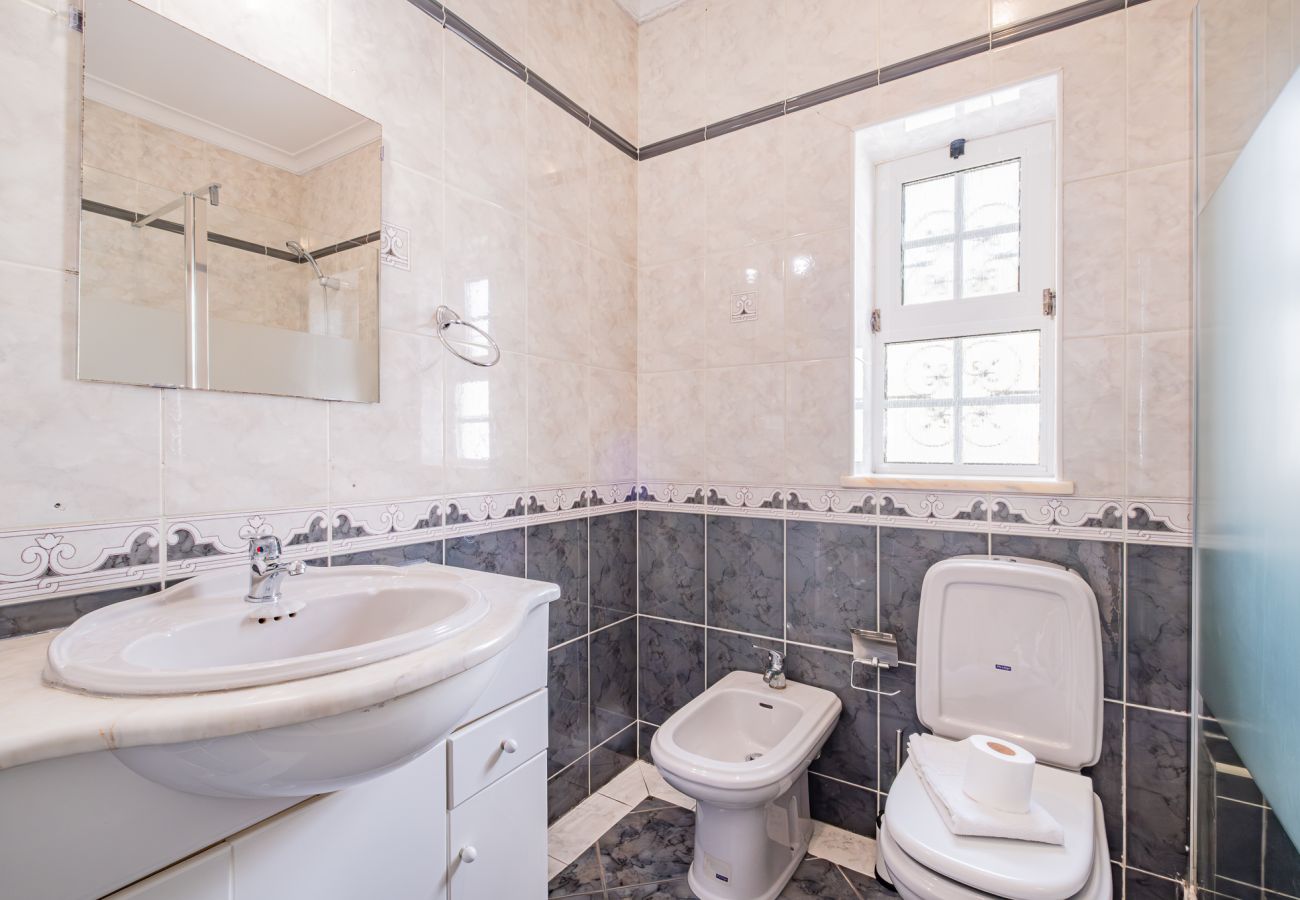 Casa em Guia - VILLA LINDA PALACE