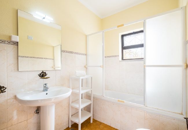 Villa em Albufeira - Villa Pinheiro Villa em Albufeira - Villa Pinheiro