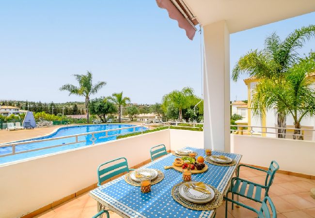 Casa geminada em Albufeira - Villa Isabella - FARM VILLAGE 