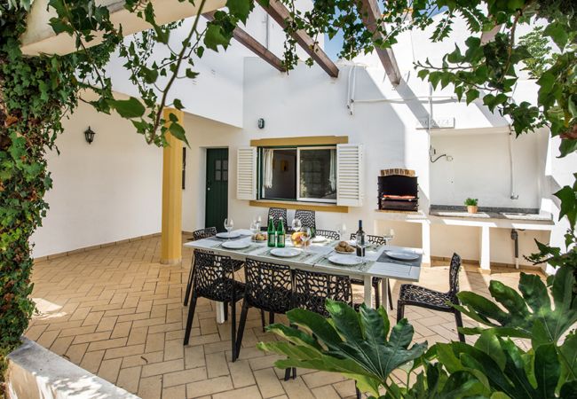 Villa em Albufeira - VILLA JONAS Villa em Albufeira - VILLA JONAS