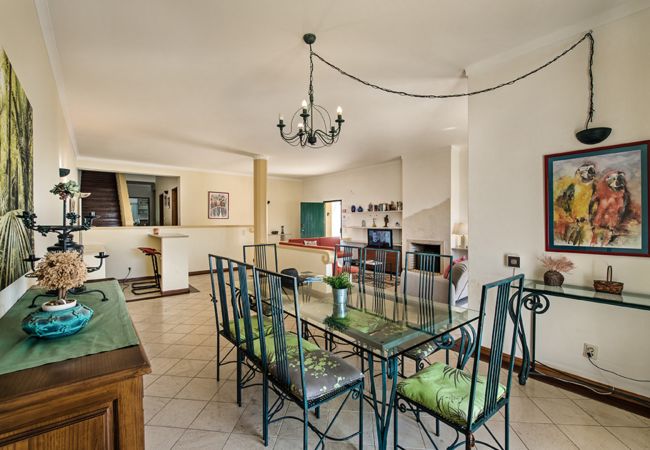 Villa em Albufeira - VILLA JONAS Villa em Albufeira - VILLA JONAS