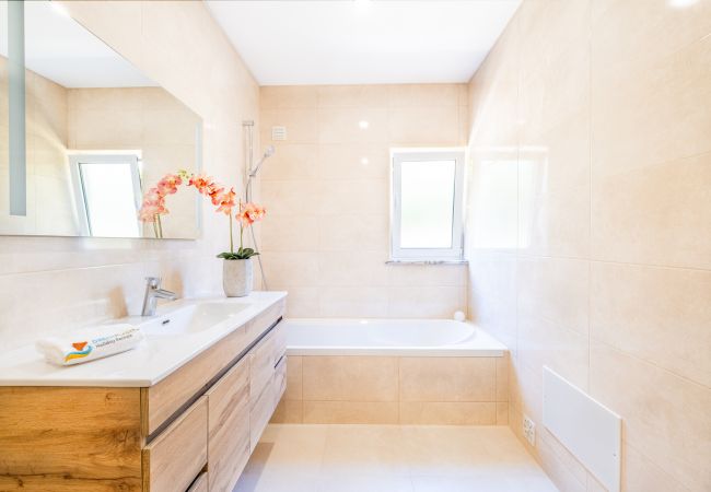 Villa em Albufeira - Villa Impasse - four bedroom villa Villa em Albufeira - Villa Impasse - four bedroom villa