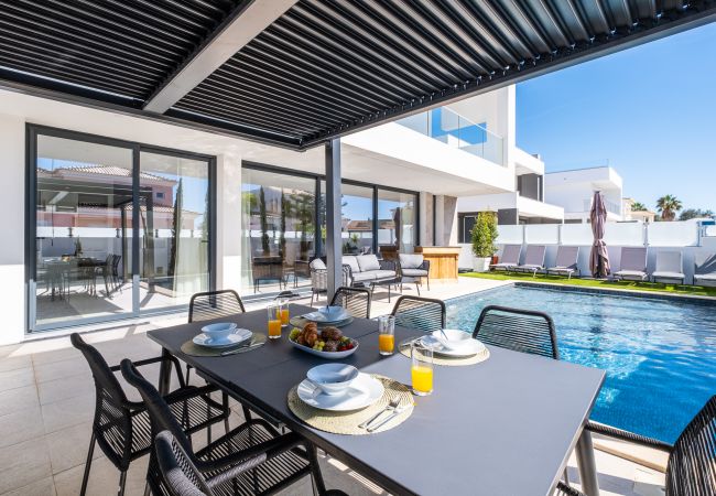 Villa em Albufeira - Villa Kambole Villa em Albufeira - Villa Kambole