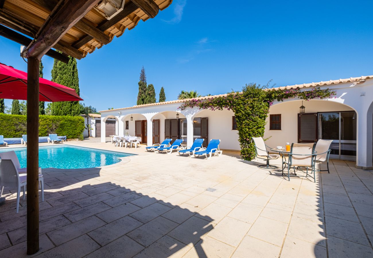 Casa em Albufeira - Villa Brid's Countryside Retreat