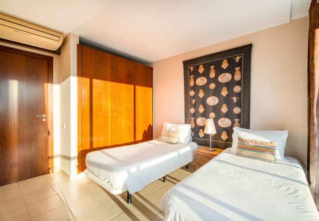 Apartamento em Albufeira - Salgados Beach - 2 Bedroom Apartm by dreamplacesen Apartamento em Albufeira - Salgados Beach - 2 Bedroom Apartm by dreamplacesen