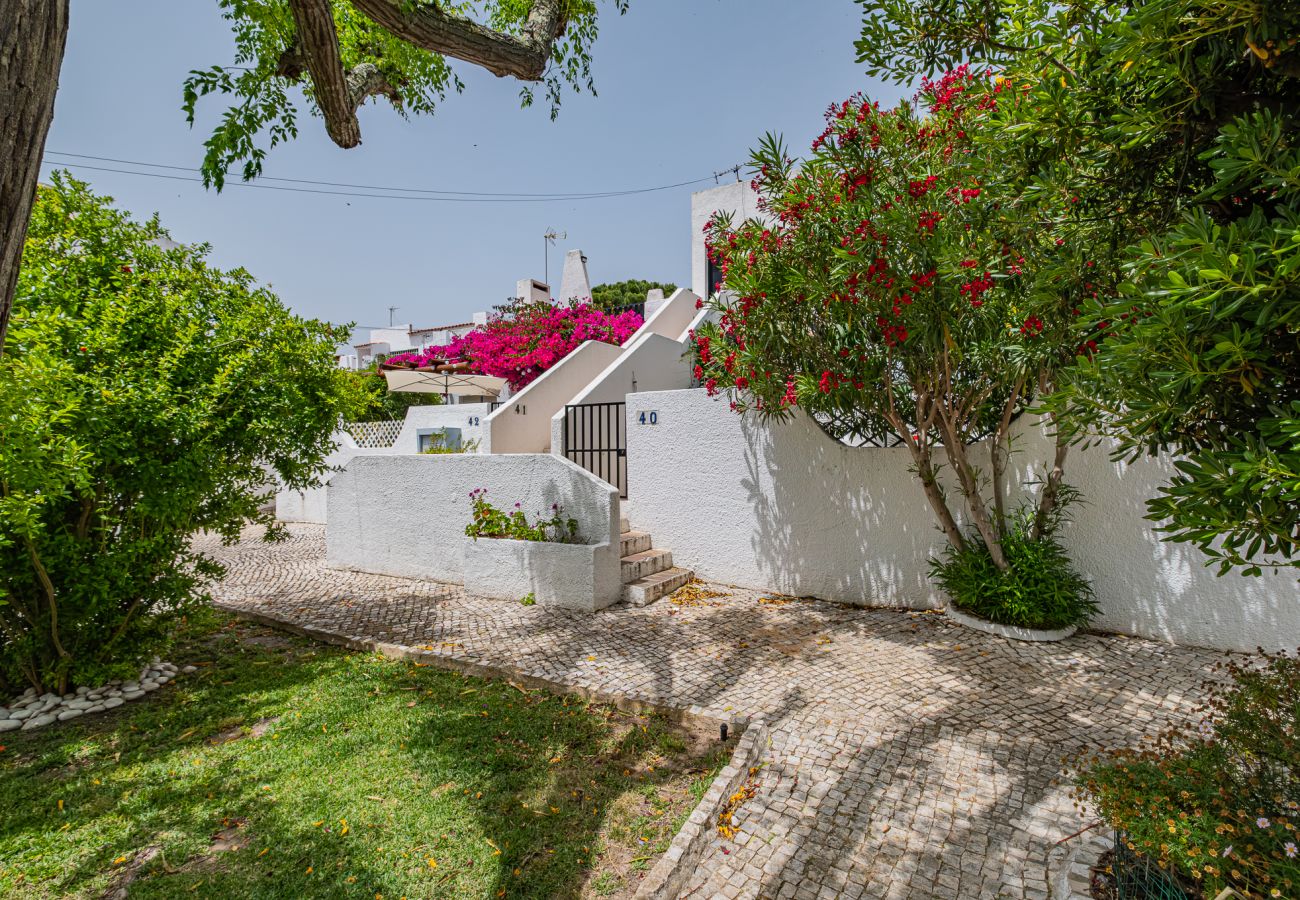 Apartamento em Quarteira - Mika Beach Apartment by Dreamplaces
