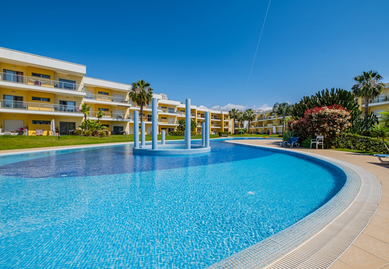 Residence in Albufeira - Marina Garden Apart . by Dreamplaces
