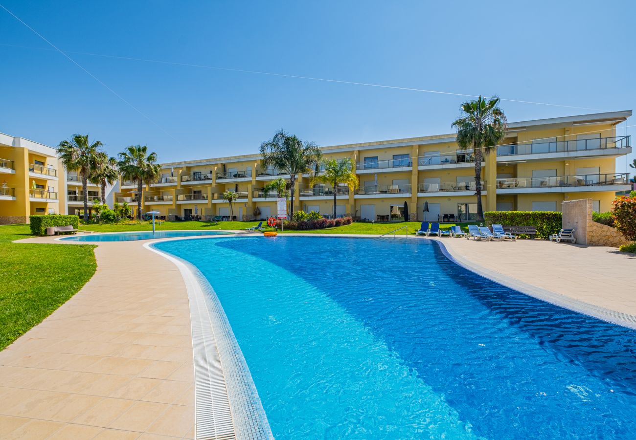 Residence in Albufeira - Marina Garden Apart . by Dreamplaces