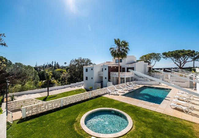 Villa in Lagoa - BELO HORIZONTE by Dreamplaces Villa in Lagoa - BELO HORIZONTE by Dreamplaces