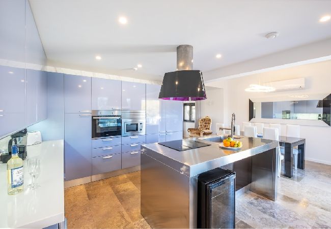 Villa in Lagoa - BELO HORIZONTE by Dreamplaces Villa in Lagoa - BELO HORIZONTE by Dreamplaces