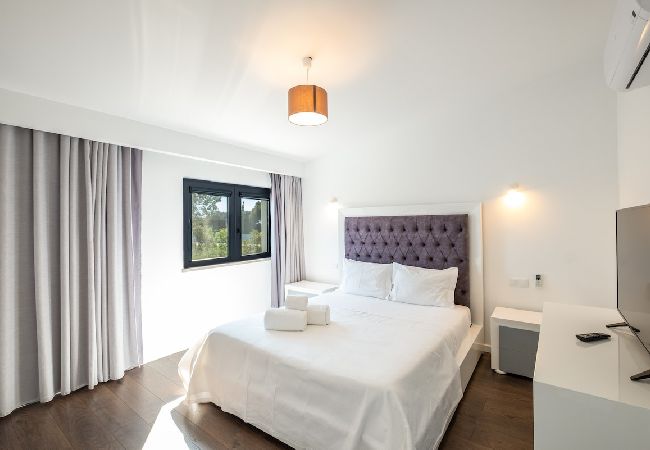 Villa in Lagoa - BELO HORIZONTE by Dreamplaces Villa in Lagoa - BELO HORIZONTE by Dreamplaces