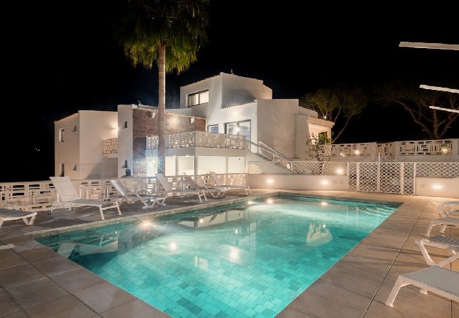 Villa in Lagoa - BELO HORIZONTE by Dreamplaces Villa in Lagoa - BELO HORIZONTE by Dreamplaces