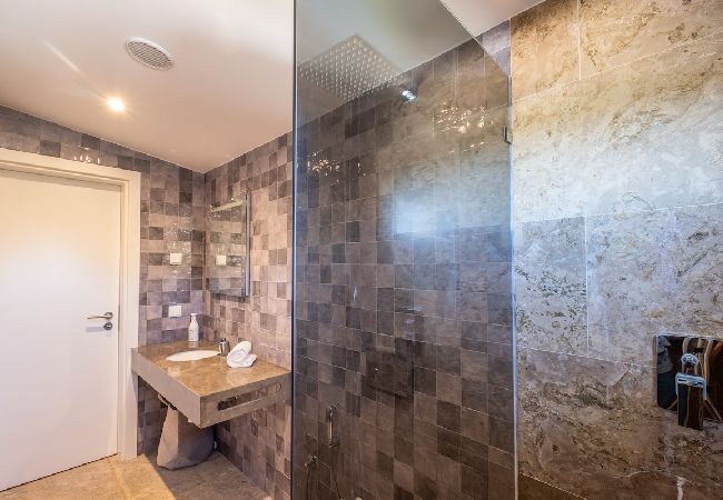 Villa in Lagoa - BELO HORIZONTE by Dreamplaces Villa in Lagoa - BELO HORIZONTE by Dreamplaces