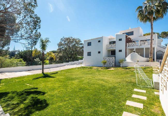 Villa in Lagoa - BELO HORIZONTE by Dreamplaces Villa in Lagoa - BELO HORIZONTE by Dreamplaces