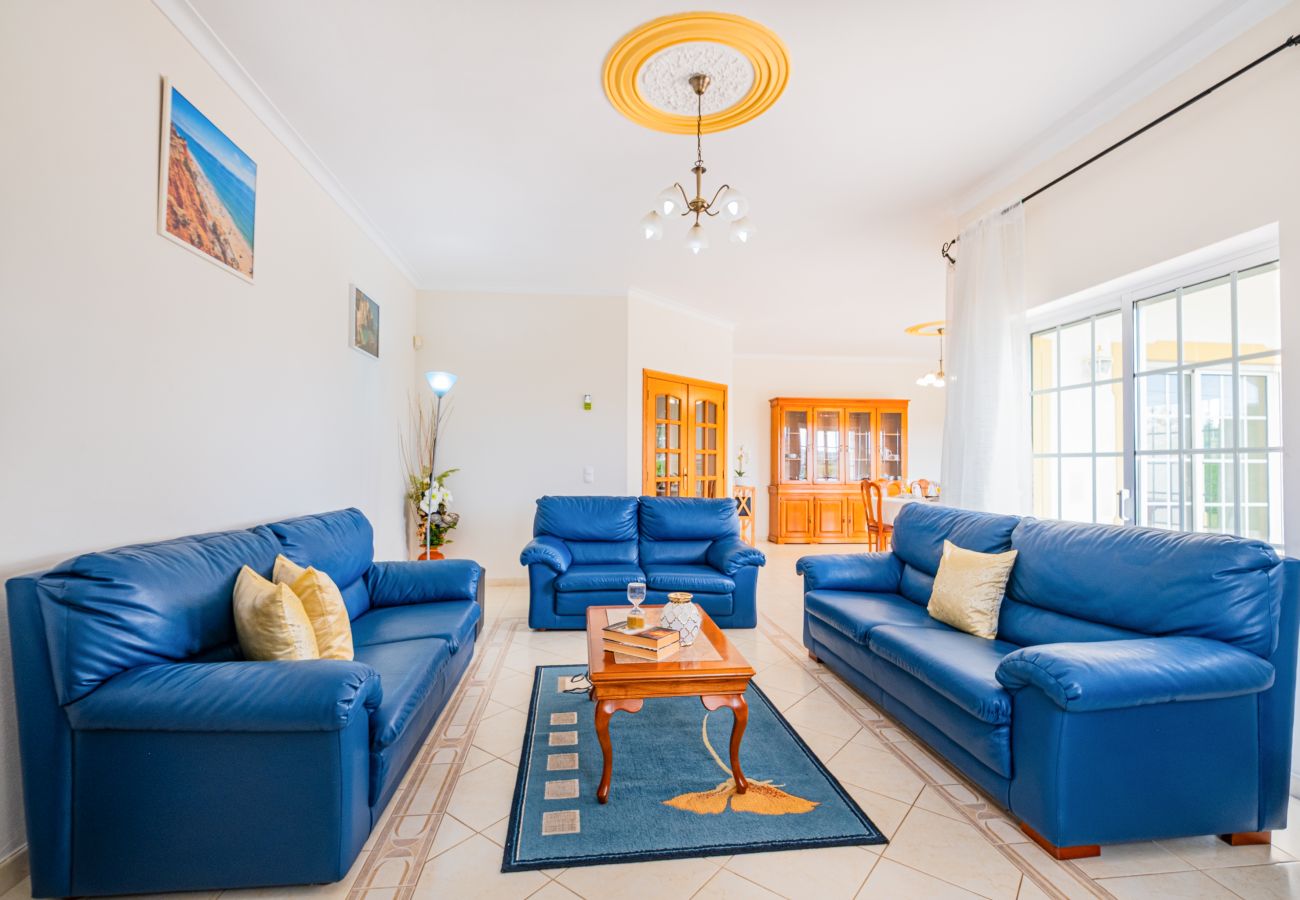 Villa in Albufeira - Filomena Golf Paradise 