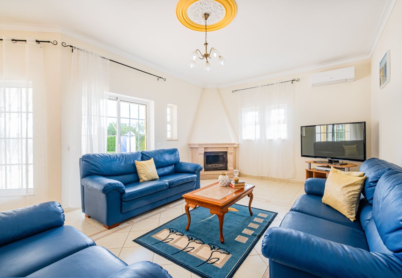 Villa in Albufeira - Filomena Golf Paradise 