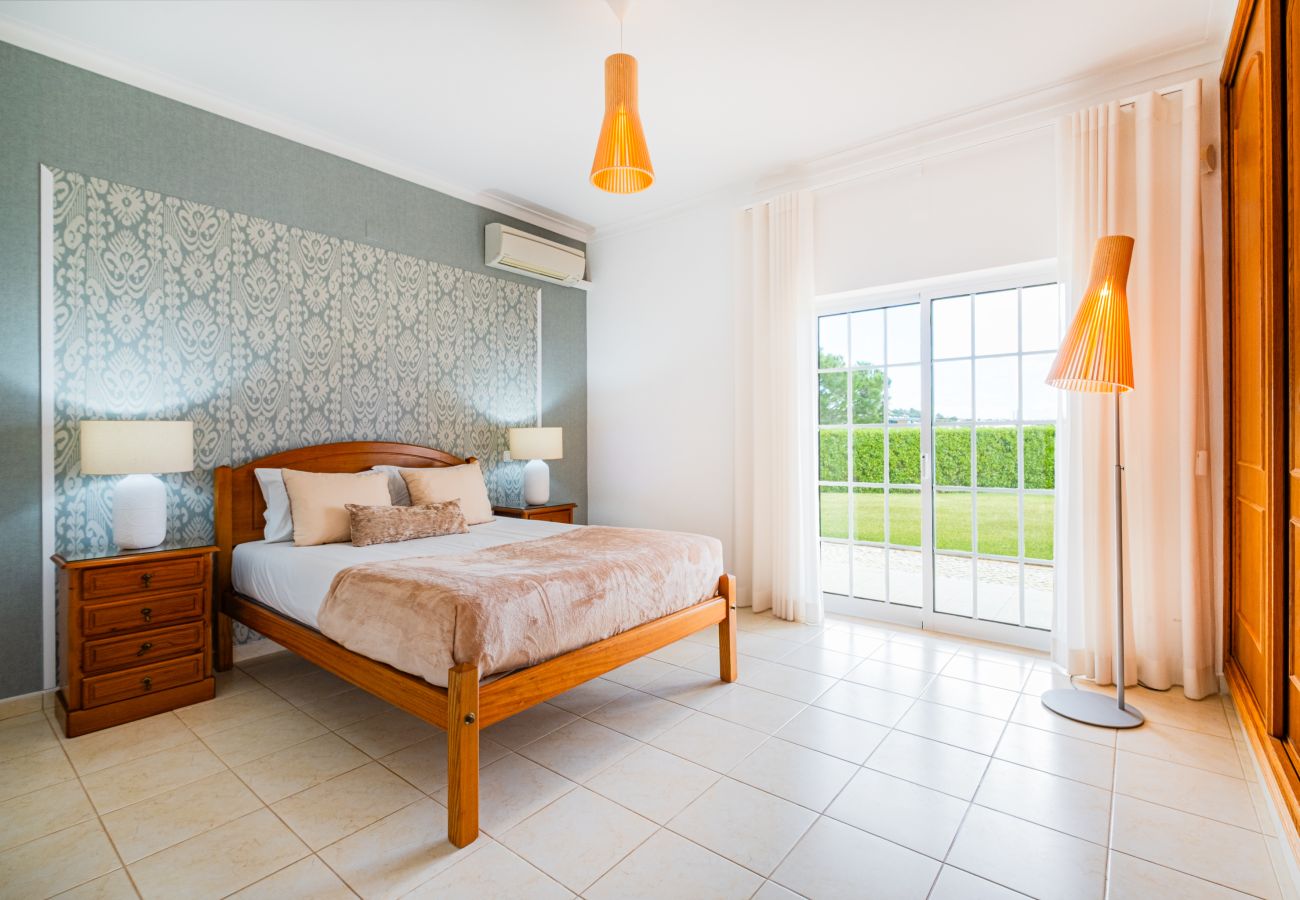 Villa in Albufeira - Filomena Golf Paradise 