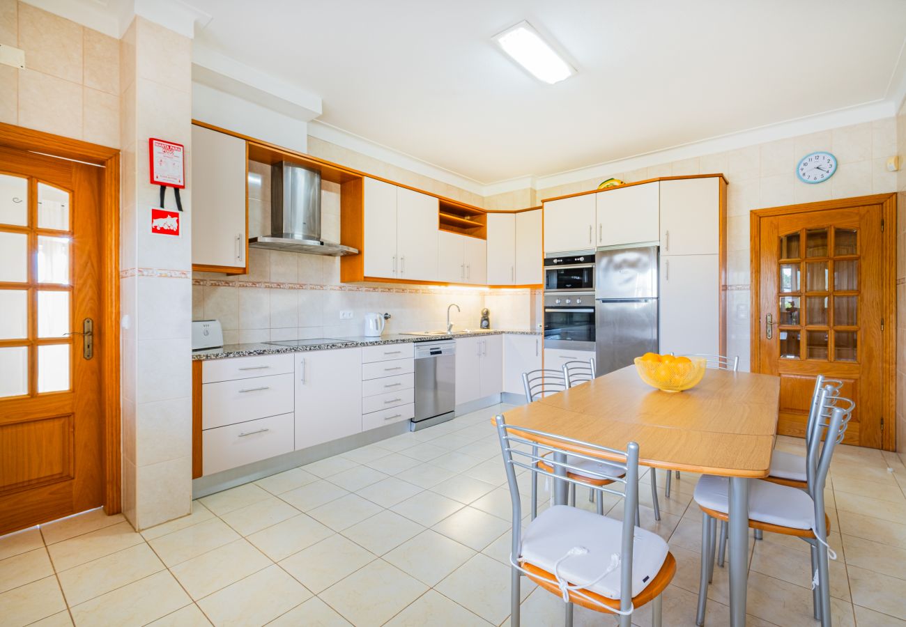 Villa in Albufeira - Filomena Golf Paradise 