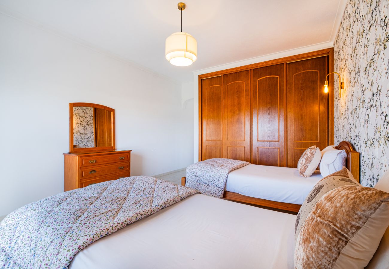 Villa in Albufeira - Filomena Golf Paradise 