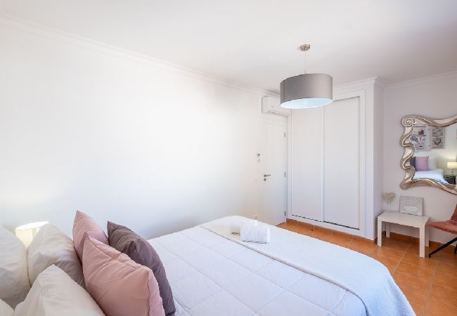 Terraced House in Albufeira - Galé SunBeach Village - Jardins da Galé Terraced House in Albufeira - Galé SunBeach Village - Jardins da Galé