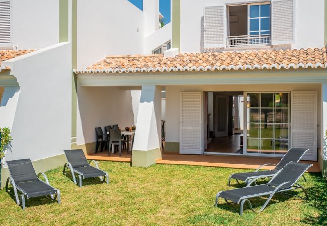 Terraced House in Albufeira - Galé SunBeach Village - Jardins da Galé Terraced House in Albufeira - Galé SunBeach Village - Jardins da Galé