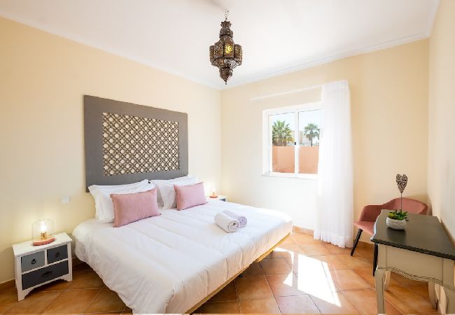 Villa in Albufeira - VILLA ALHABU Villa in Albufeira - VILLA ALHABU