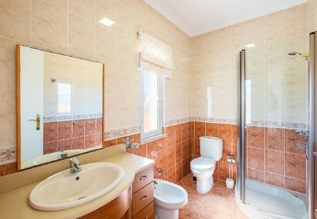 Villa in Albufeira - VILLA ALHABU Villa in Albufeira - VILLA ALHABU