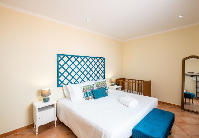 Villa in Albufeira - VILLA ALHABU Villa in Albufeira - VILLA ALHABU
