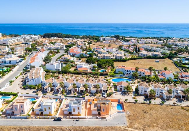 Villa in Albufeira - VILLA ALHABU Villa in Albufeira - VILLA ALHABU