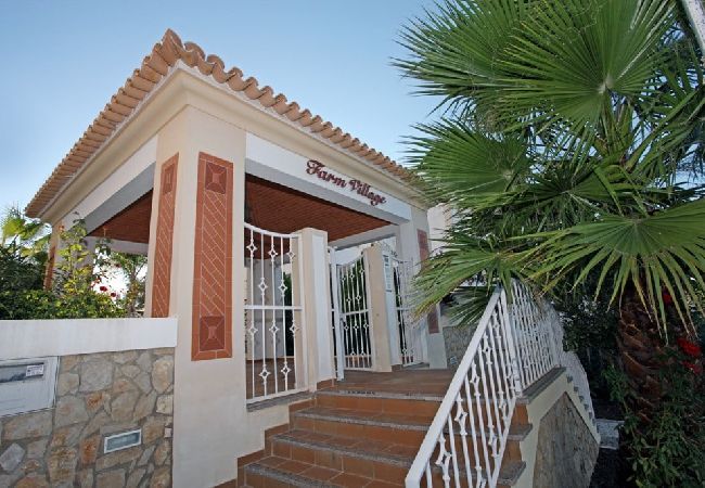 Townhouse in Albufeira - Villa Adriana 