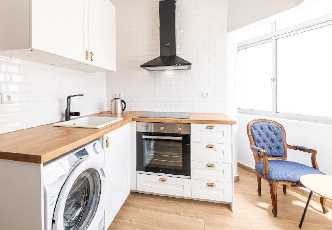 Apartment in Albufeira - SERAFIM BEACH APARTMENT - Heart of the Old Town Apartment in Albufeira - SERAFIM BEACH APARTMENT - Heart of the Old Town