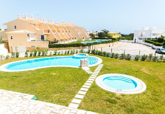 Terraced House in Albufeira - VILLA DURBAN III  Terraced House in Albufeira - VILLA DURBAN III