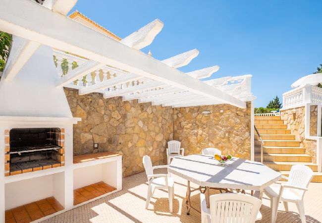 House in Albufeira - Villa Vista Marina House in Albufeira - Villa Vista Marina