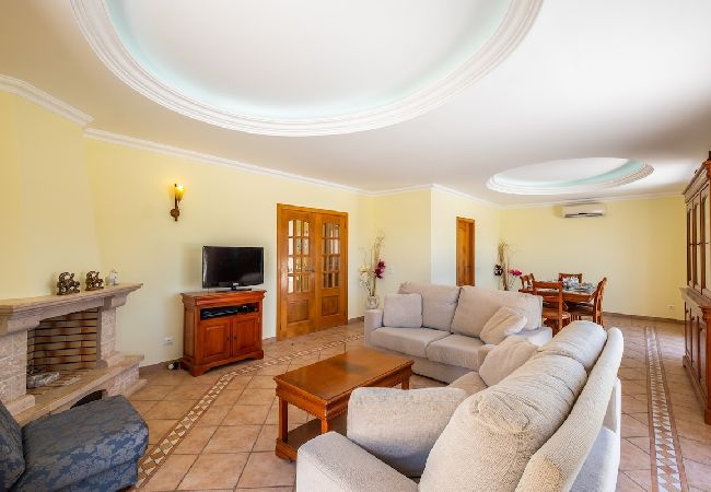 House in Albufeira - Villa Vista Marina House in Albufeira - Villa Vista Marina
