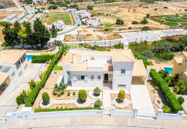 House in Albufeira - Villa Vista Marina House in Albufeira - Villa Vista Marina