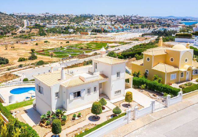 House in Albufeira - Villa Vista Marina House in Albufeira - Villa Vista Marina
