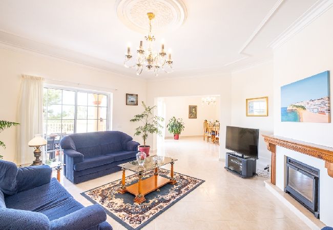 Villa in Carvoeiro - Villa Glória Villa in Carvoeiro - Villa Glória