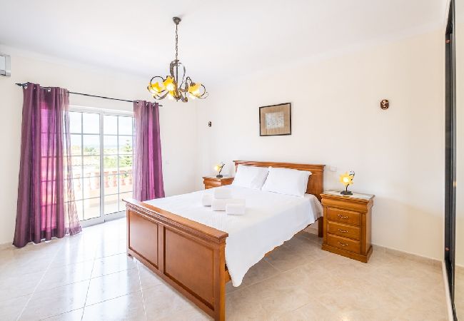 Villa in Carvoeiro - Villa Glória Villa in Carvoeiro - Villa Glória