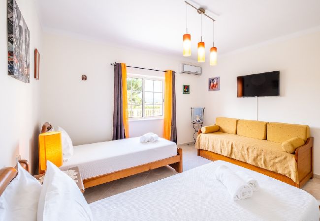 Villa in Carvoeiro - Villa Glória Villa in Carvoeiro - Villa Glória