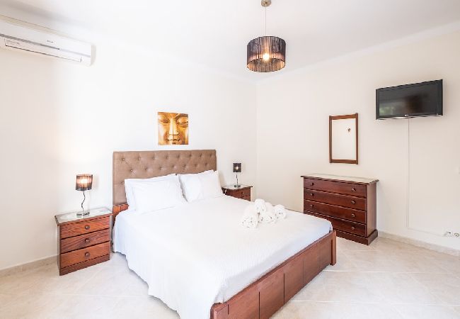 Villa in Carvoeiro - Villa Glória Villa in Carvoeiro - Villa Glória