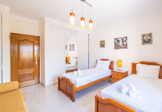 Villa in Carvoeiro - Villa Glória Villa in Carvoeiro - Villa Glória