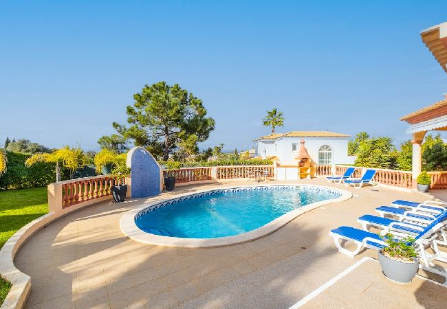 Villa in Carvoeiro - Villa Glória Villa in Carvoeiro - Villa Glória